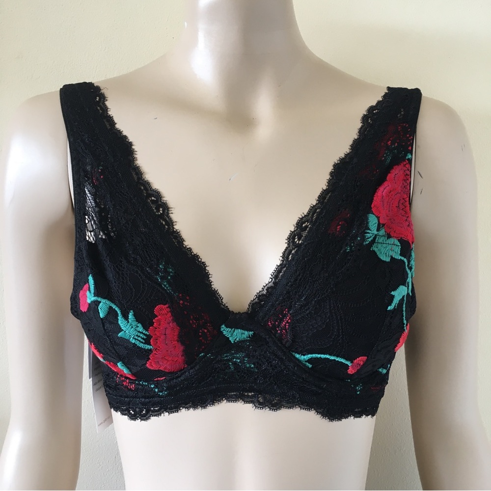 Lingerie set floral embroidered - Picture 9 of 13